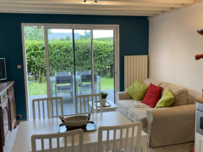 Charmant Cottage 2P avec Jardin et WIFI, à 2 Pas de la Plage de Cabourg - FR-1-487-285